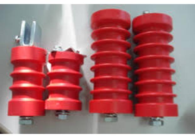 Isoladores em epóxi para barramentos 